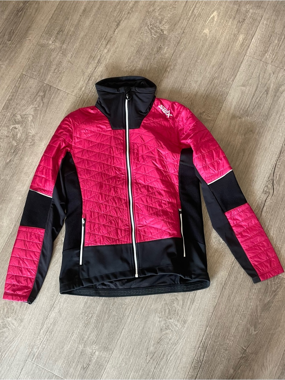 SWIX Pink & Black Quilted Hybrid Jacket